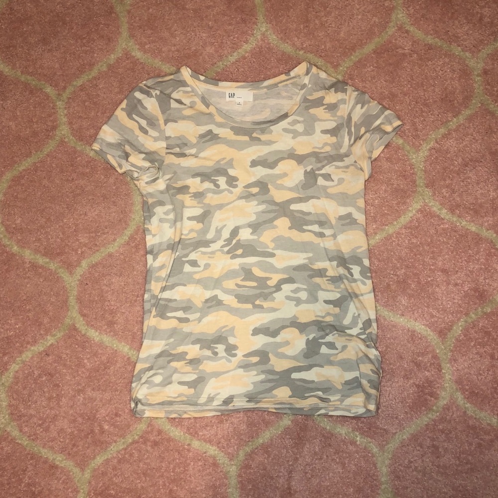 Gap pink camp t-shirt